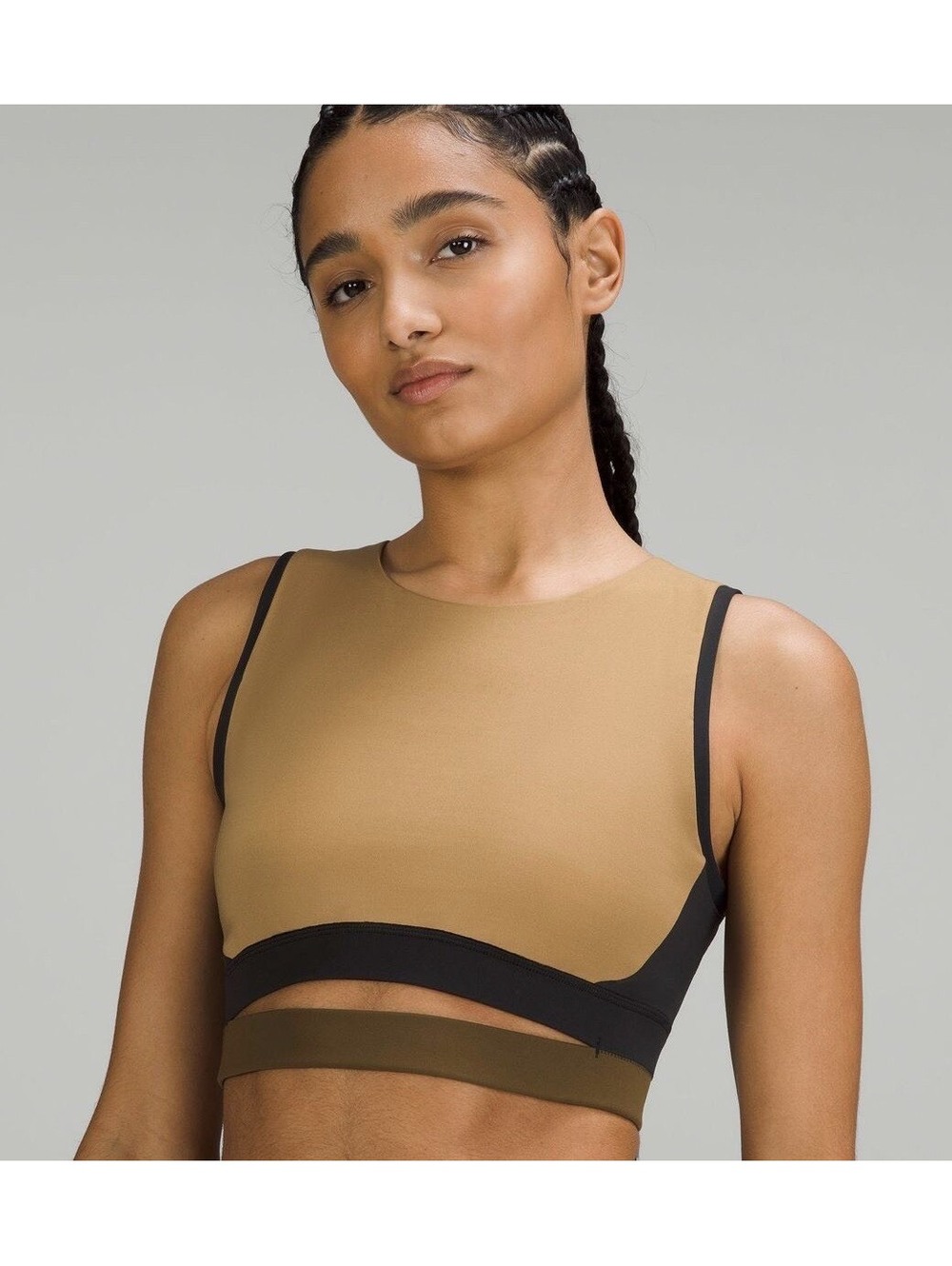 Lululemon Square-Back High-Neck Sports Bra – Size 8